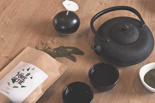 Fer, protéine, minéraux : le match spiruline, ortie, multivitamines !