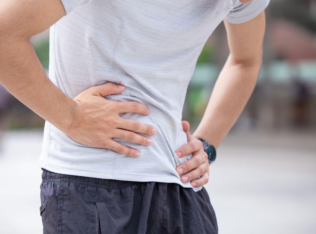 Flatulence chez un homme