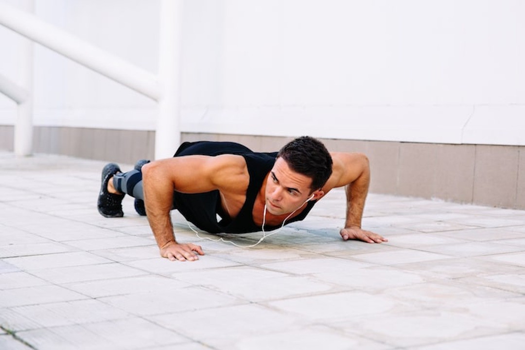 Bienfaits gainage pompes