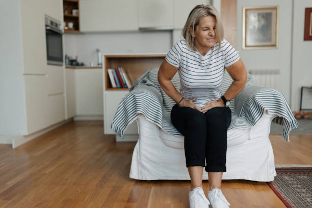 Une femme victime de constipation et manque de potassium