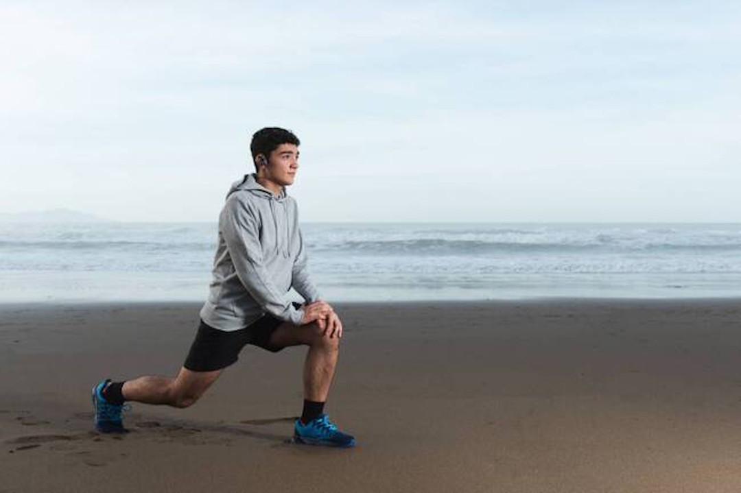 Un coureur qui souffre de douleur au psoas