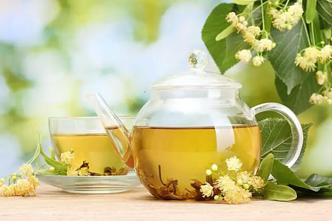 Une tisane de tilleul avec ses vertus