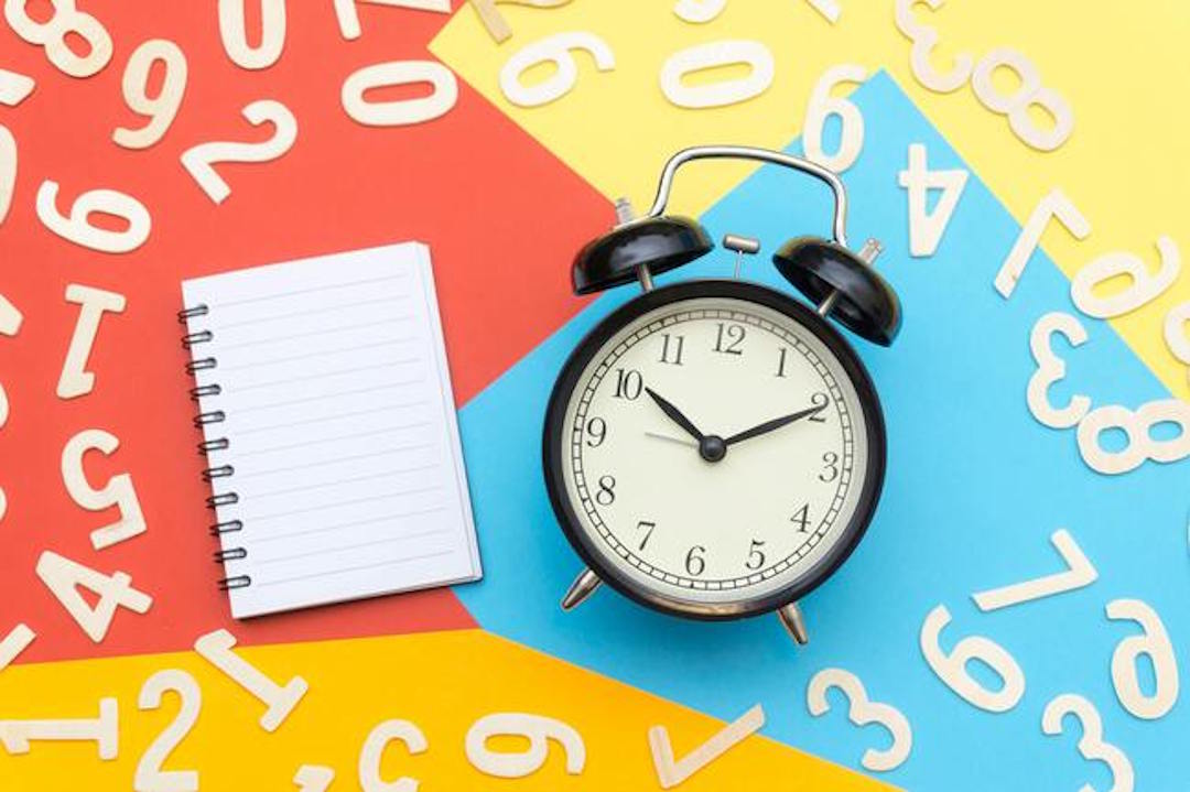 Une montre pour indiquer l'heure pour prendre du zinc