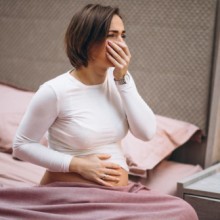 Intoxication alimentaire enceinte : risques, symptômes et prévention