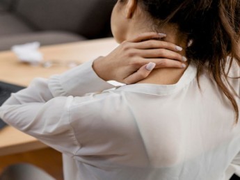 Arthrose cervicale : symptômes, durée, traitements et soulagement