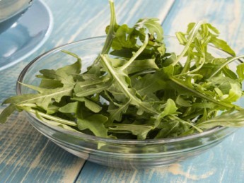 Les bienfaits de la roquette pour votre santé et vos cheveux
