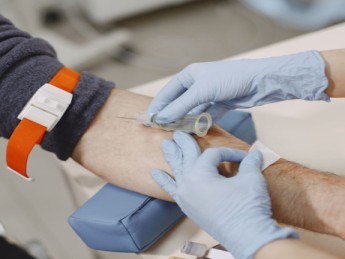 Leucocytes : comprendre ce que signifie un taux élevé ou bas