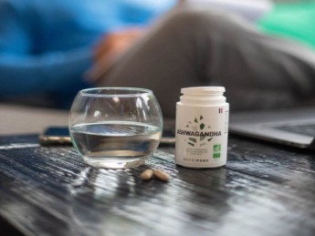 Ashwagandha : Dangers, effets secondaires et avis médicaux