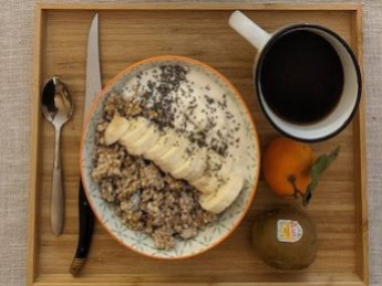 Un Pure Granola bowl