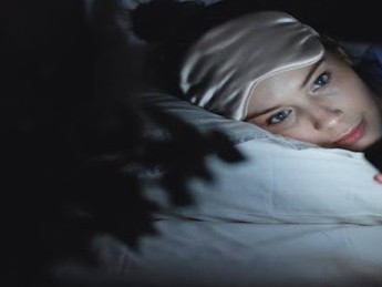 Comment arrêter d’avoir le sommeil léger ? Quels risques pour la santé ?