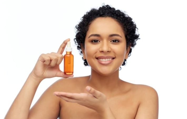 Huile essentielle de Laurier noble : origine, propriétés et utilisations