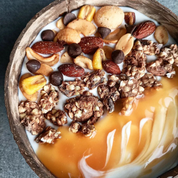 Granola bowl