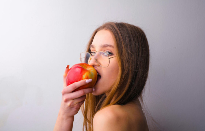 Pomme : 4 bienfaits prouvés par la science et comment l’utiliser