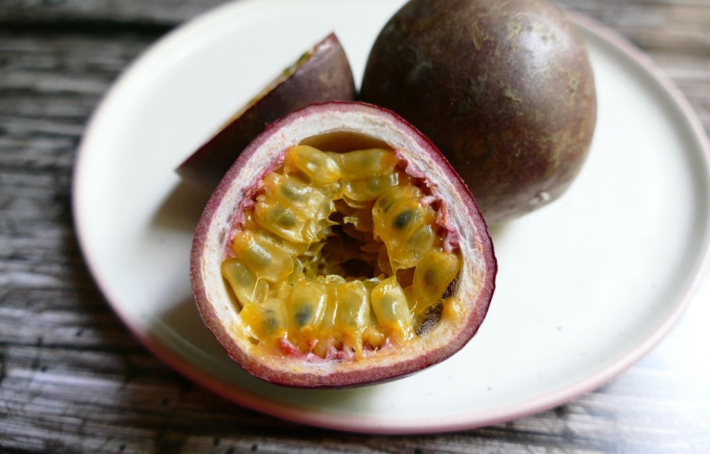Les 4 bienfaits du fruit de la passion 
