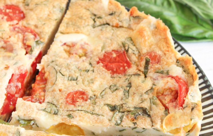 Quiche sans pâte tomate et mozzarella