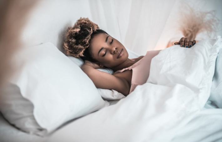 Plantes pour dormir : le top 10 des plus efficaces (et comment les utiliser)