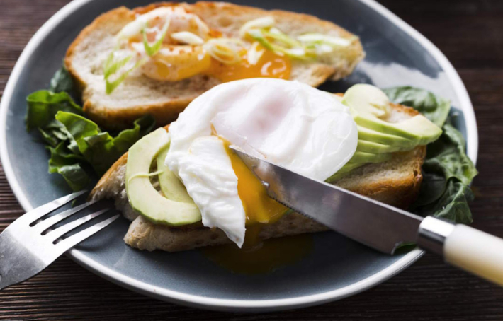 Choline : dangers, effets secondaires et bonnes pratiques