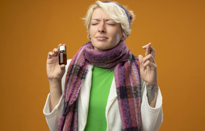 Rhume : 4 huiles essentielles pour le combattre naturellement