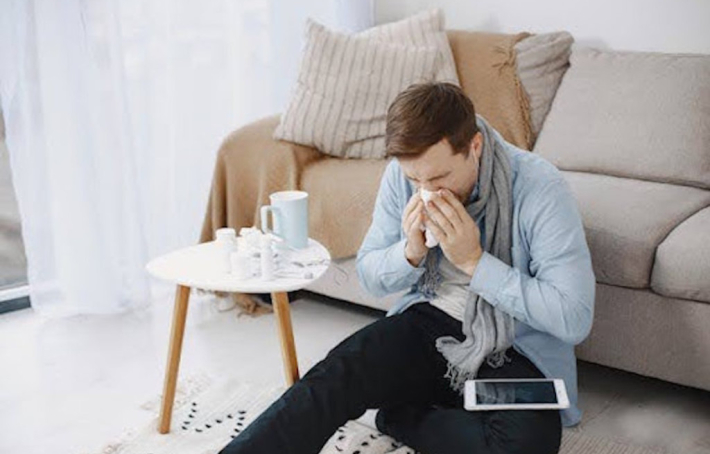 Rhinite allergique (rhume des foins) : comprendre et soulager vos allergies