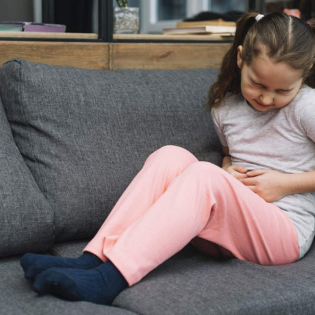 Comment réagir face au mal de ventre chez l’enfant ?
