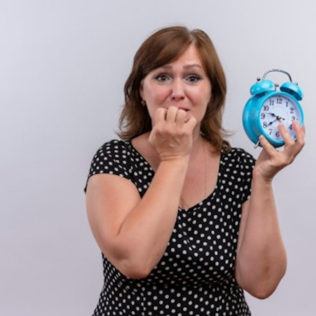 Préménopause : tout savoir sur les premiers signes de la transition hormonale