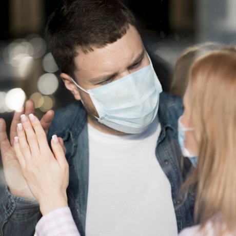 Covid contagieux : durée, pic de contagion et règles d'isolement