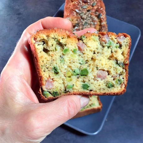 Cake sans gluten aux petits pois