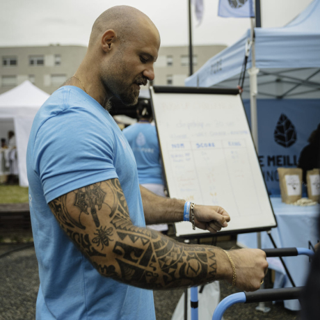 Que dit la science sur l'apport de glucides en musculation ?