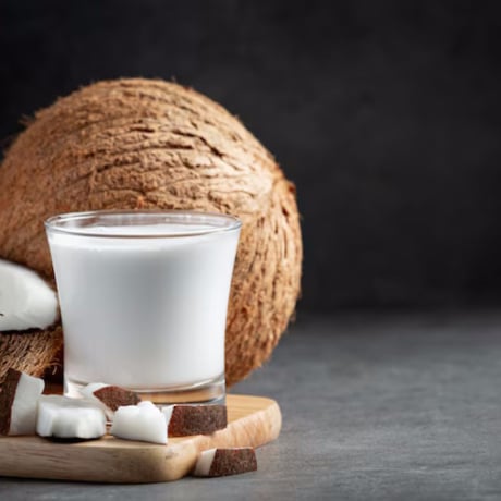 Lait de coco : bienfaits santé, beauté et usage au quotidien