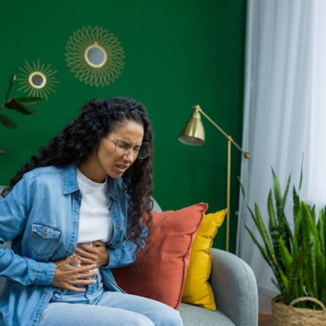 Candidose intestinale : 9 symptômes & le protocole complet pour s'en débarrasser