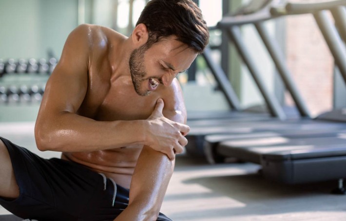 Douleur aux articulations : causes, symptômes et solutions