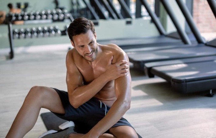 Douleur musculaire : causes, symptômes et solutions pour soulager