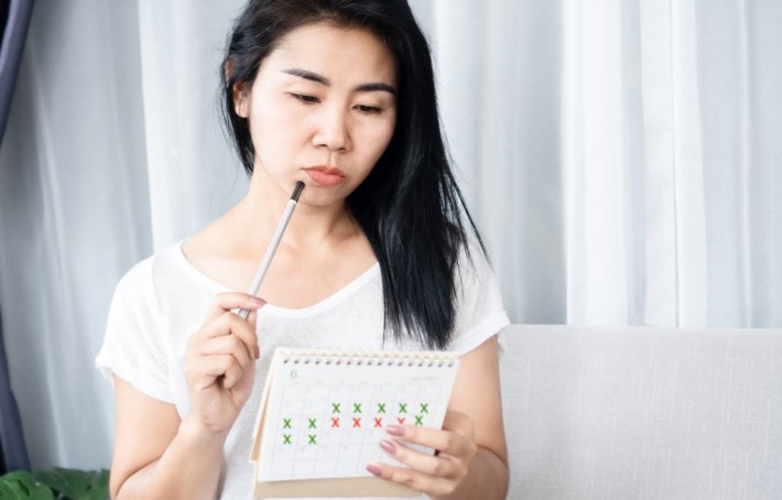 Aménorrhée : comprendre l’absence de règles et les causes possibles