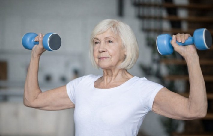 Sarcopénie : symptômes, causes et traitements de la fonte musculaire