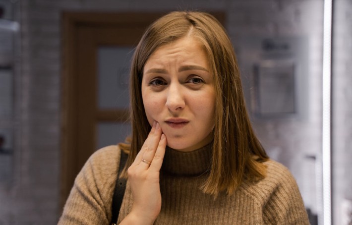 Mycose de la langue : causes, symptômes et traitements