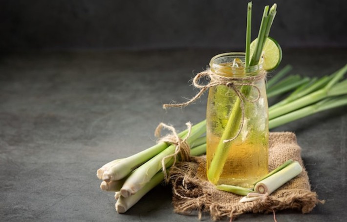 Citronnelle : 3 bienfaits prouvés pour votre santé