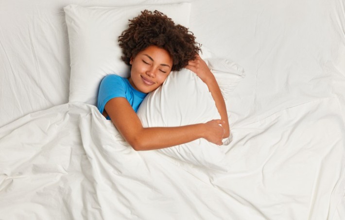 Sommeil paradoxal : rôle, durée et impact sur le cerveau
