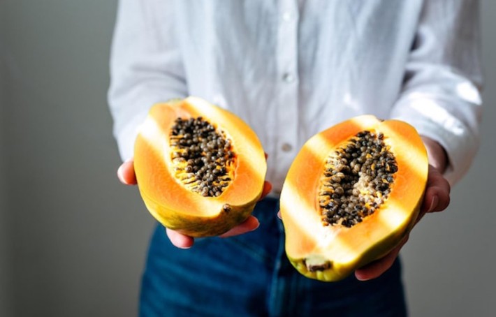 Papaïne : définition, bienfaits et précautions de cette enzyme naturelle