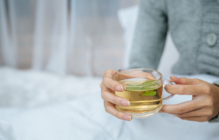 Les tisanes pour dormir : les plantes qui favorisent un sommeil réparateur