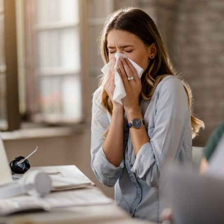 Virose : causes, symptômes et traitements des infections virales