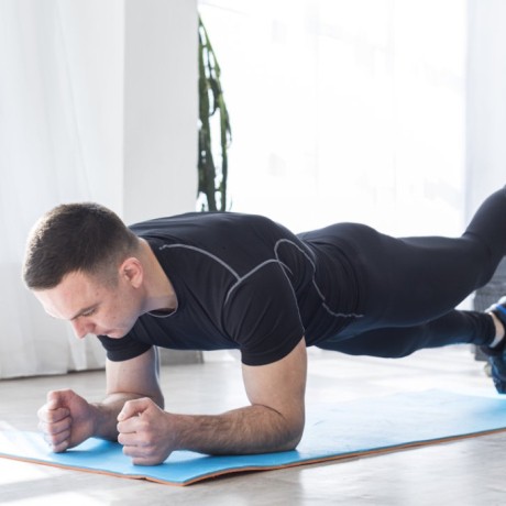 Gainage dynamique : Exercices et conseils pour des abdos solides